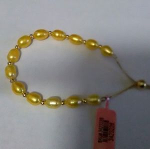 Freshwater Golden Cultured Pearls Adj. Bracelet. A great Quality Jewelry